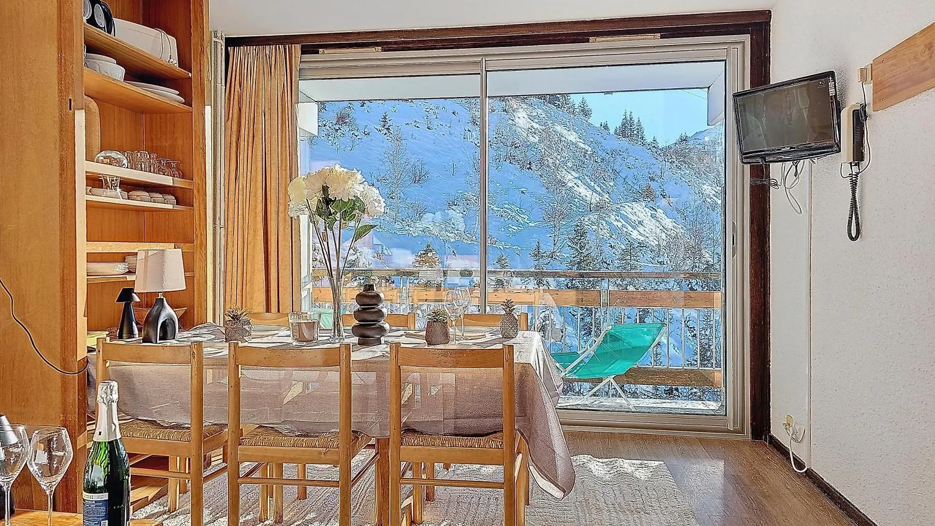 Courchevel 1650 - Mountain View Snow Front 2S07 Apartment