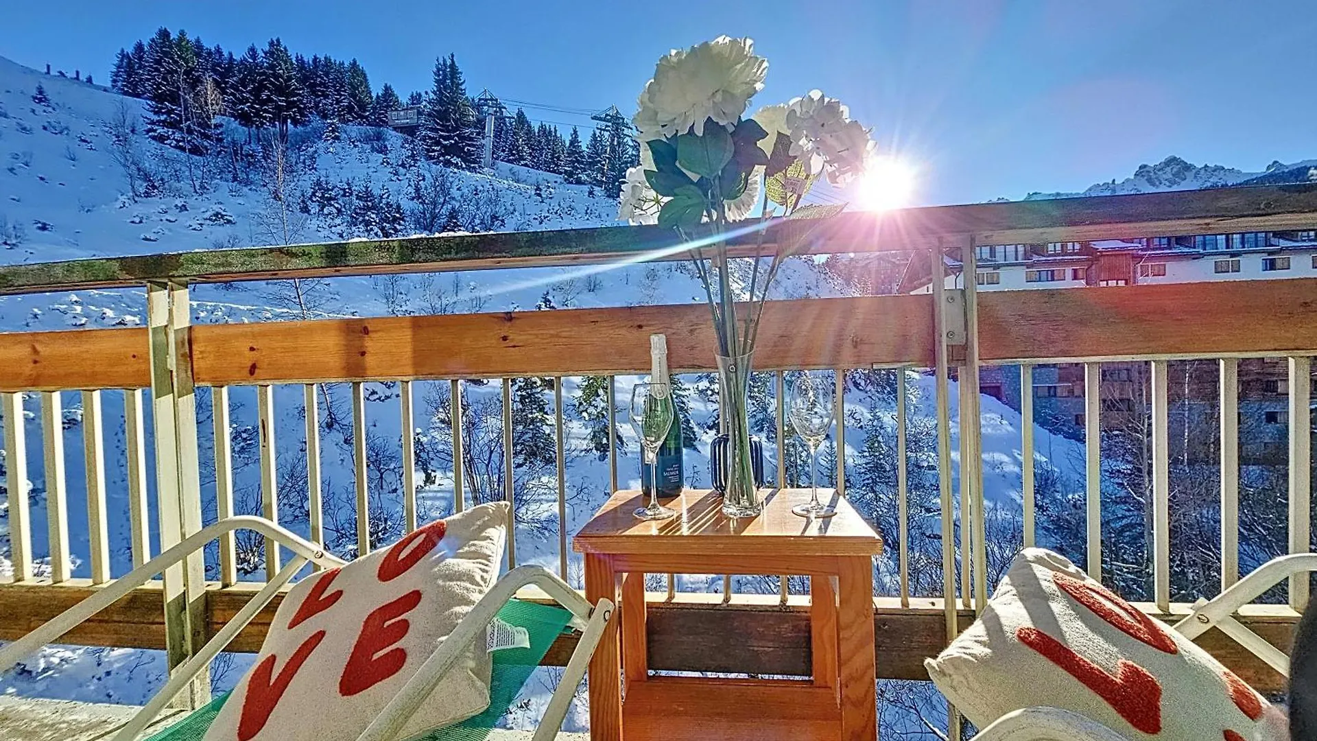 Courchevel 1650 - Mountain View Snow Front 2S07 Apartment 0*,  France