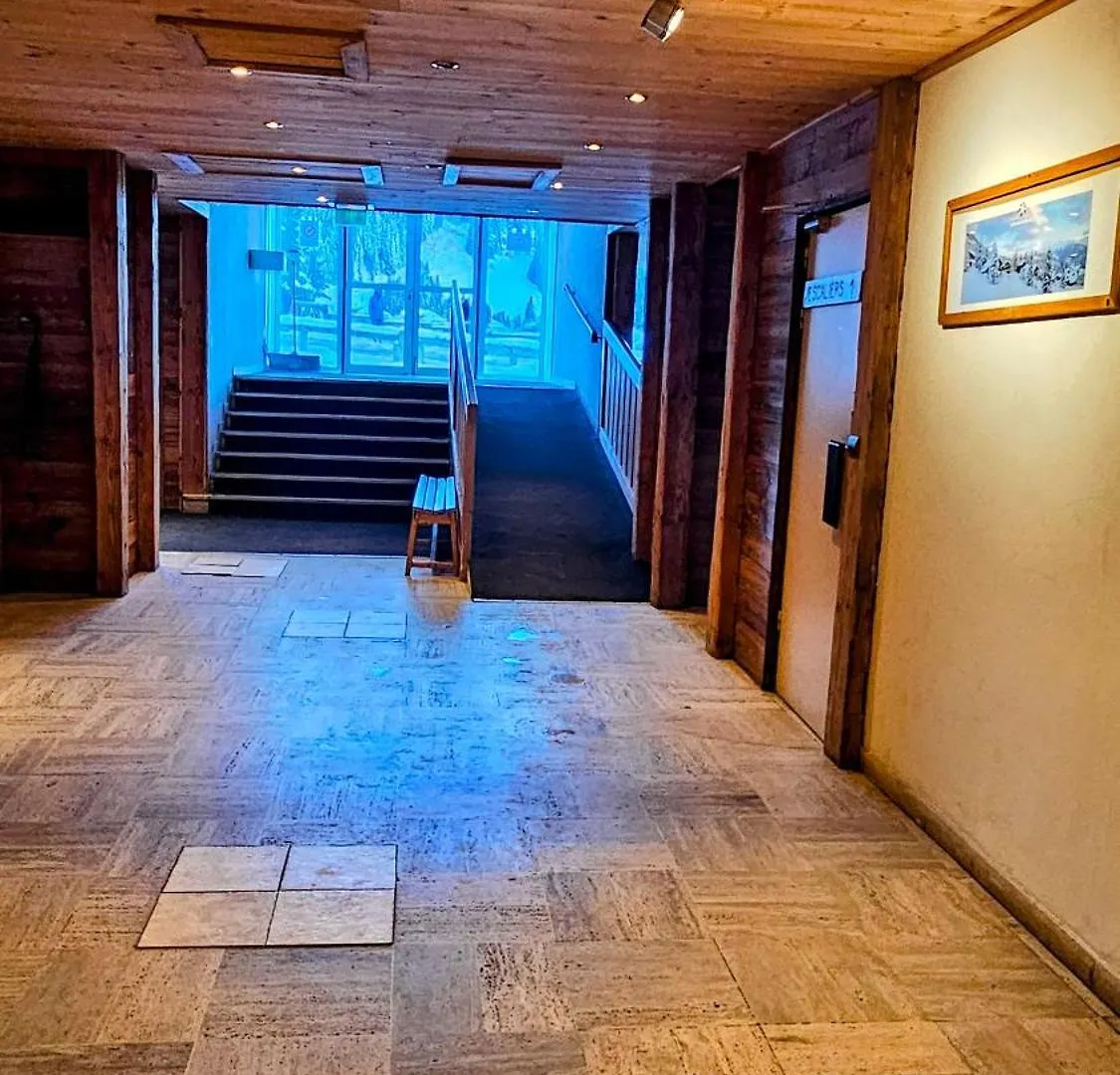 Courchevel 1650 - Mountain View Snow Front 2S07 Apartment France